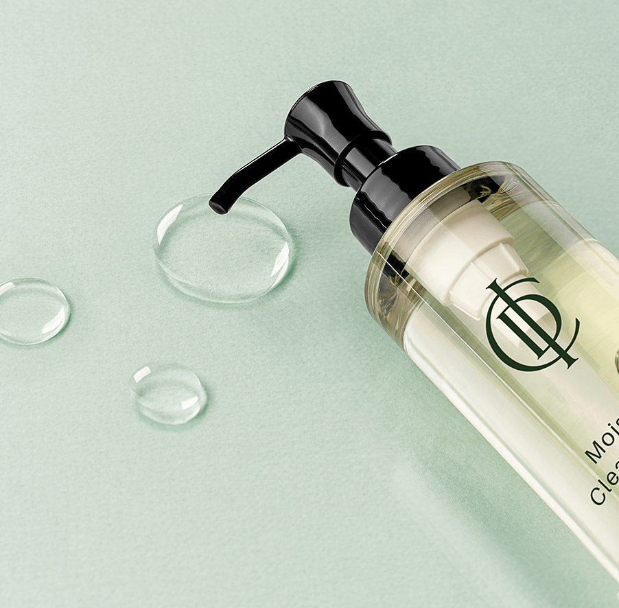 Riman ICD Moisture Cleansing Oil bottle with pump dispenser and soft background – Korean makeup remover